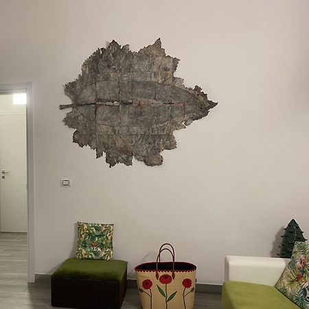 Iris Apartment, Comfort E Stile Nel Cuore Di Bisceglie Ngoại thất bức ảnh
