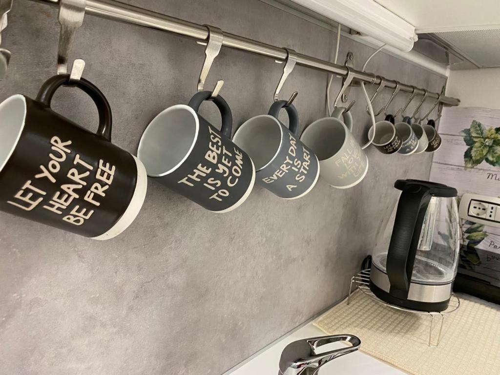 Iris Apartment, Comfort E Stile Nel Cuore Di Bisceglie Ngoại thất bức ảnh