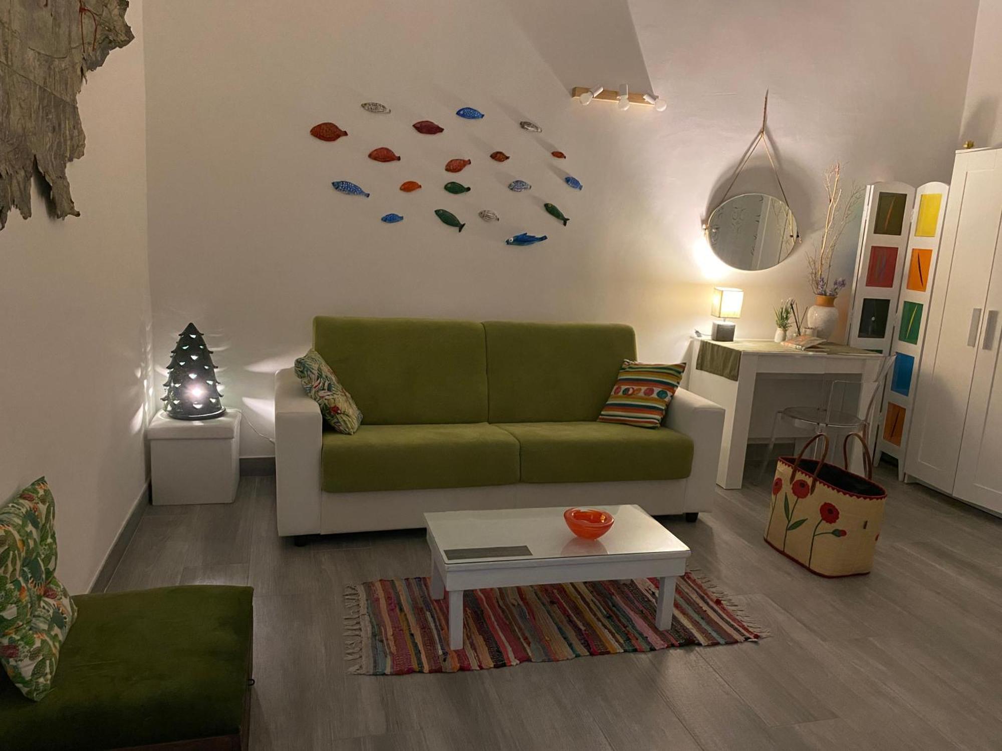 Iris Apartment, Comfort E Stile Nel Cuore Di Bisceglie Ngoại thất bức ảnh